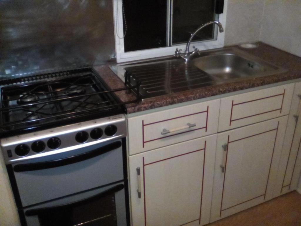 Sigean Mobil Home Dans Camping Tohapi Екстериор снимка